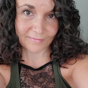 Meet your Posher, Erica